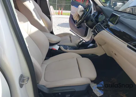 2020 BMW X1 xDrive28I из США, поврежденный, VIN WBXJG9C09L5P61149